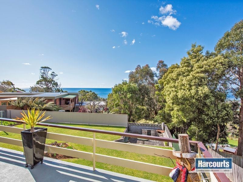 106 Upper Maud Street, West Ulverstone TAS 7315