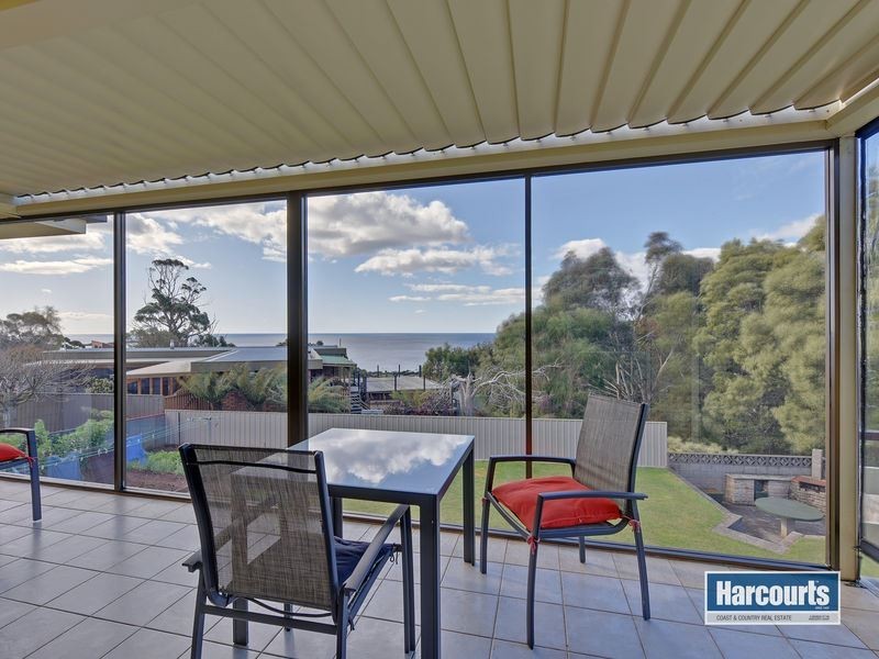 106 Upper Maud Street, West Ulverstone TAS 7315
