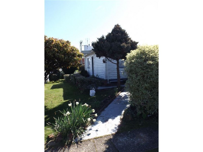35 Leven Street, Ulverstone TAS 7315