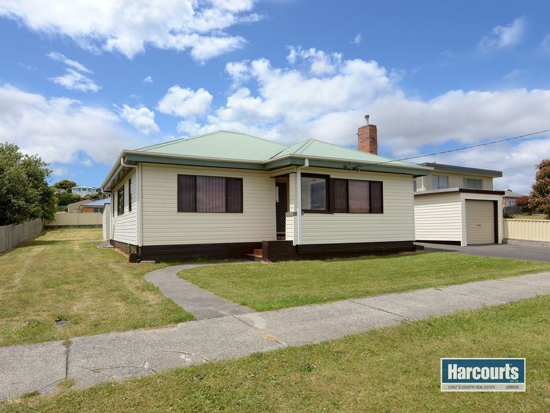 39 Walker Street, Ulverstone TAS 7315