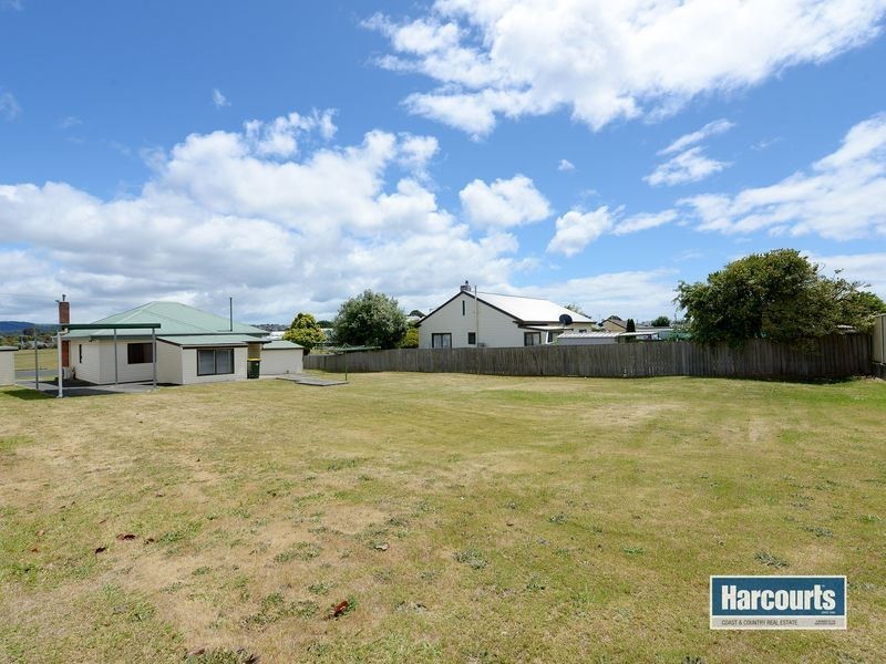 39 Walker Street, Ulverstone TAS 7315
