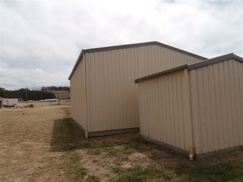 1 Charlene Court, Turners Beach TAS 7315