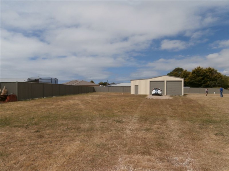 1 Charlene Court, Turners Beach TAS 7315