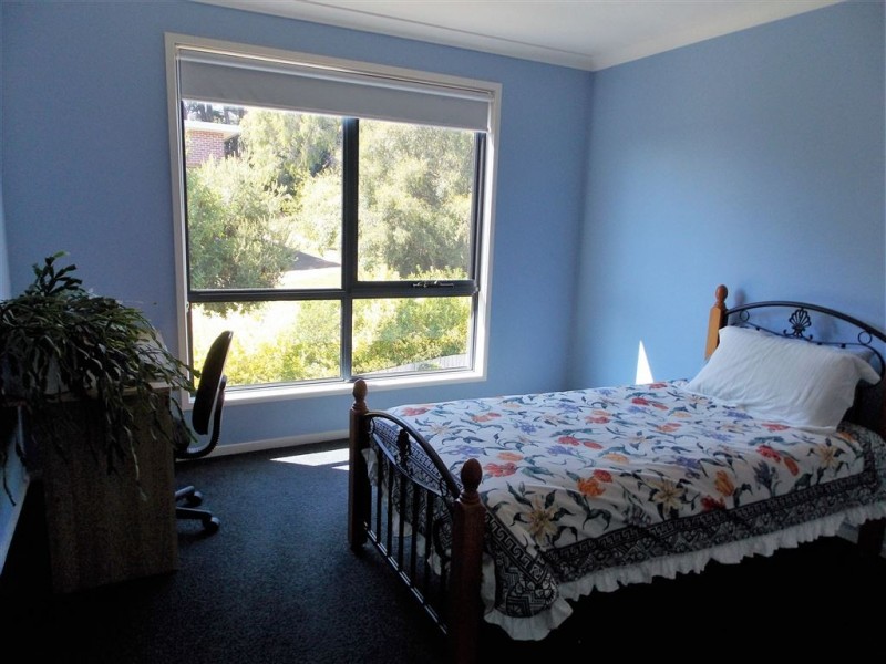 6A King Edward Street, Penguin TAS 7316