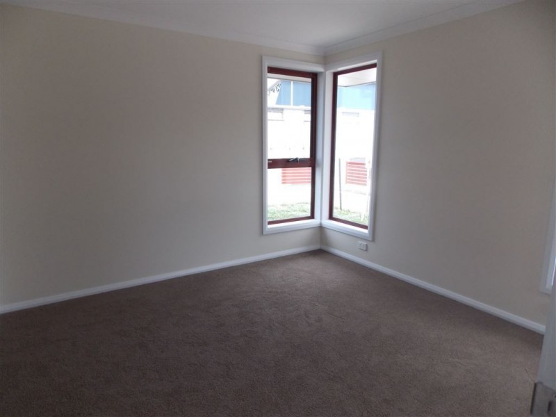 1/2A Hayward Street, Penguin TAS 7316