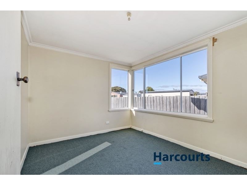 11 Mary Street, West Ulverstone TAS 7315