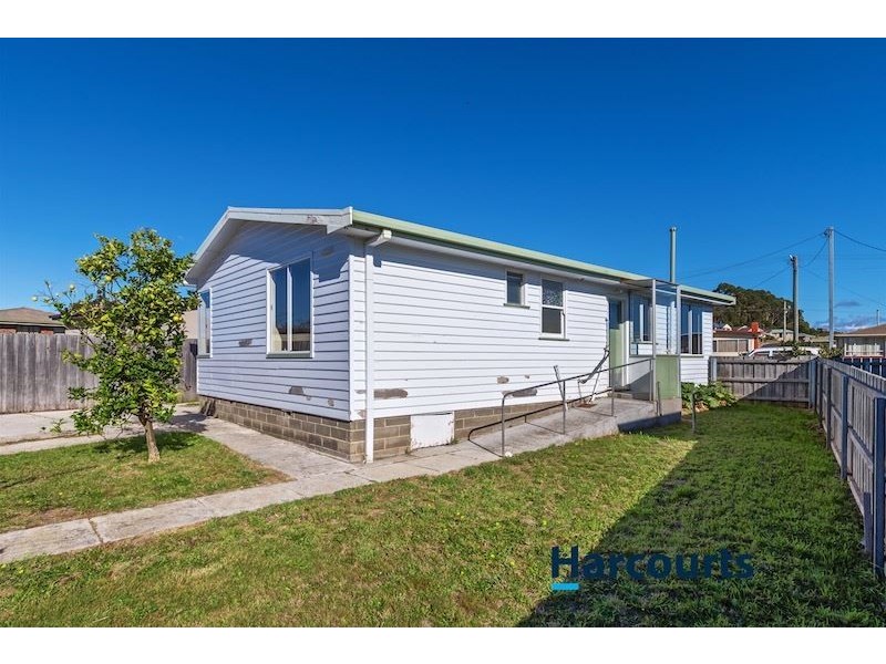 11 Mary Street, West Ulverstone TAS 7315