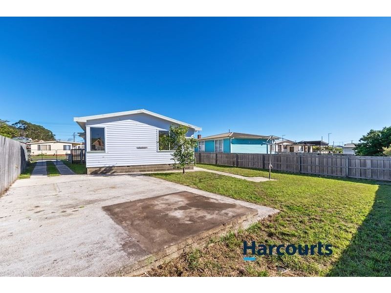 11 Mary Street, West Ulverstone TAS 7315