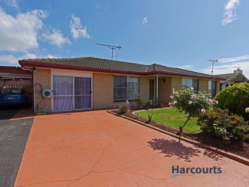 27 Leighlands Avenue, Ulverstone TAS 7315