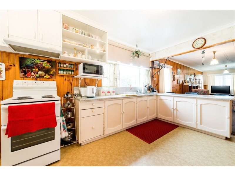 98 Main Street, Ulverstone TAS 7315