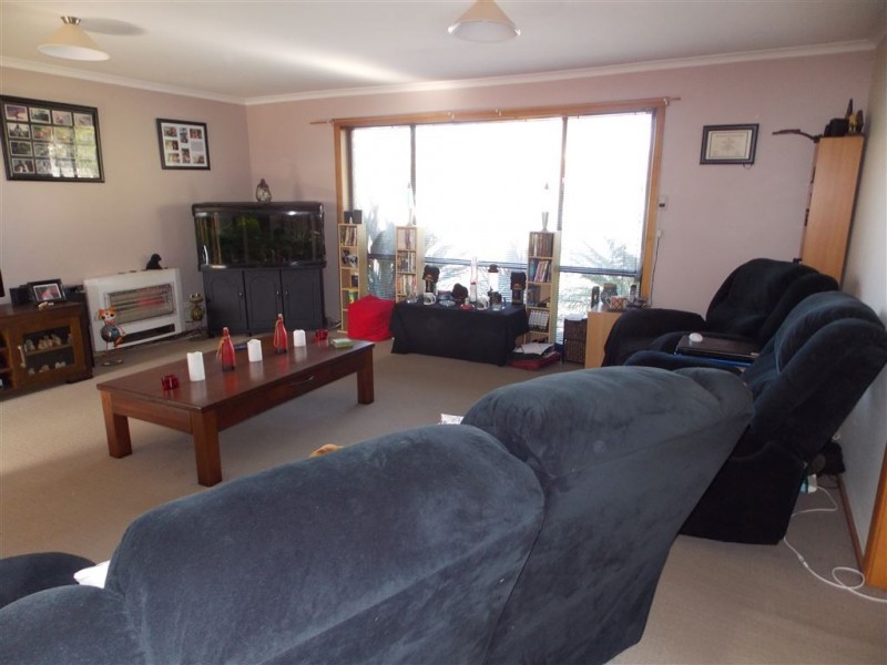 2/14 Moore Street, West Ulverstone TAS 7315