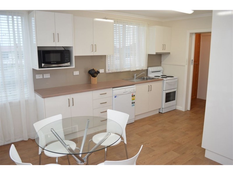 14 McCulloch Street, Ulverstone TAS 7315
