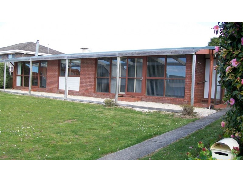 135 Upper Maud Street, West Ulverstone TAS 7315