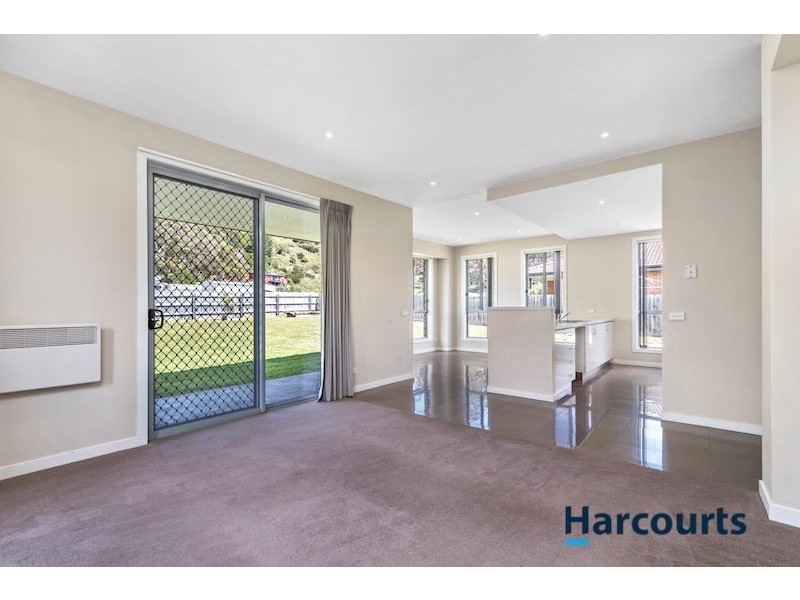 21 Jerling Street, West Ulverstone TAS 7315