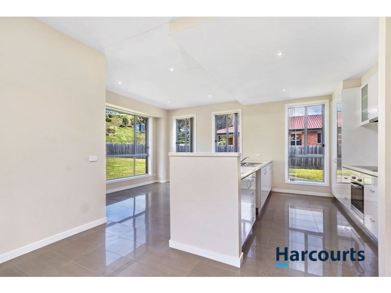 21 Jerling Street, West Ulverstone TAS 7315