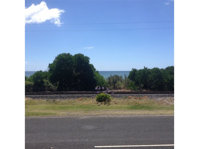 9 Penguin Road, West Ulverstone TAS 7315