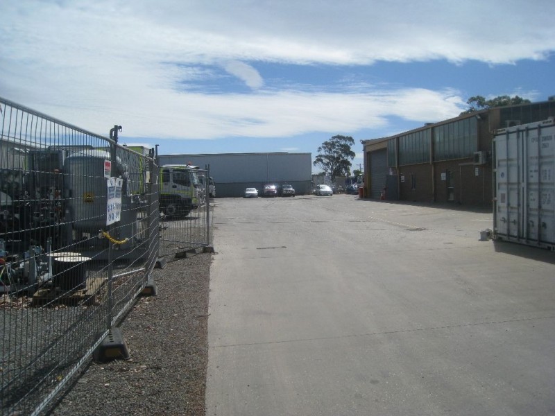 31-35 Aberdeen Road, Altona VIC 3018