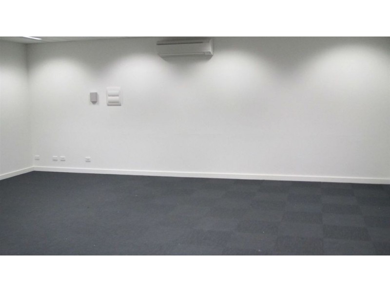 1/2 Walker Street, Moonee Ponds VIC 3039