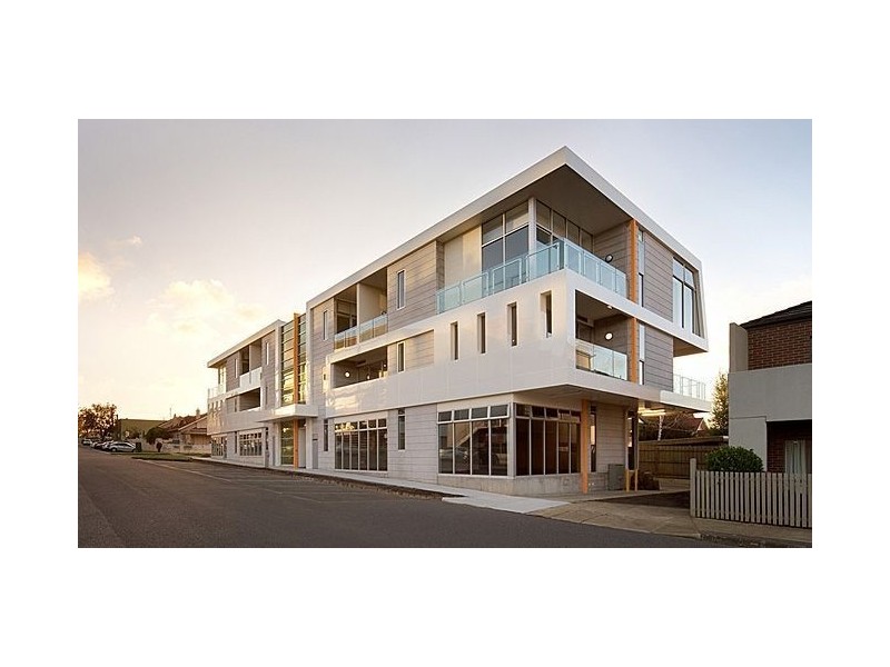 2/2 Walker Street, Ascot Vale VIC 3032