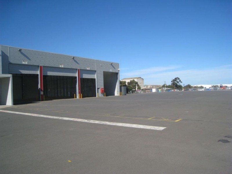 32-40 Pinnacle Road, Altona North VIC 3025
