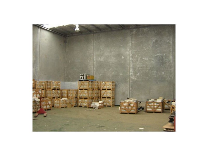 2/18 Bentley Street, Williamstown North VIC 3016