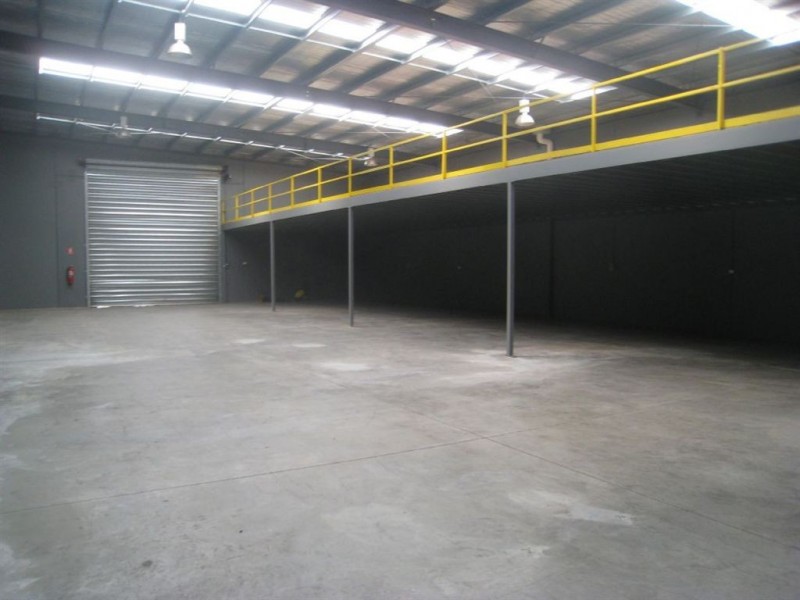 3/27 Westside Drive, Laverton North VIC 3026