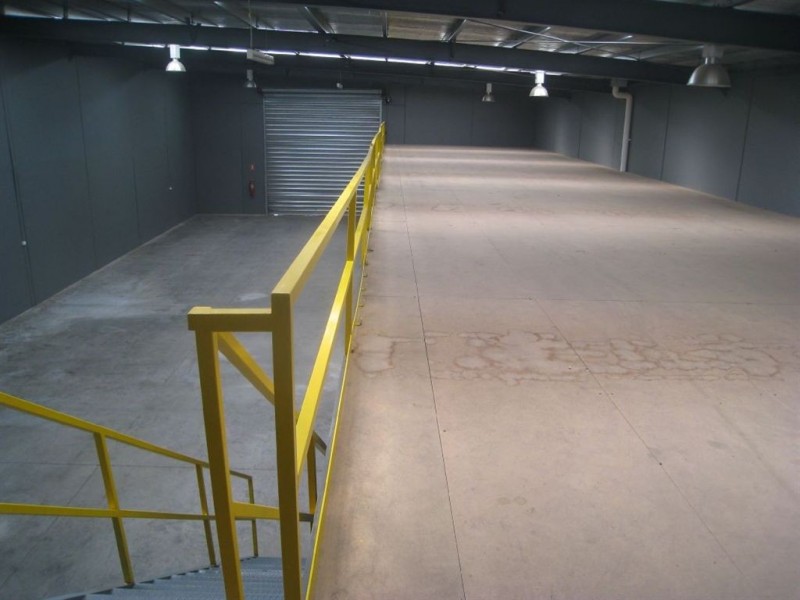 3/27 Westside Drive, Laverton North VIC 3026