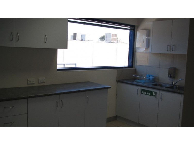 1A/97 Chifley Drive, Preston VIC 3072