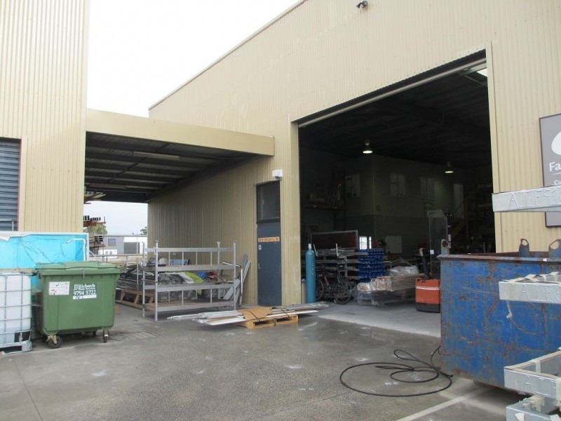 3/4 Satu Way, Mornington VIC 3931