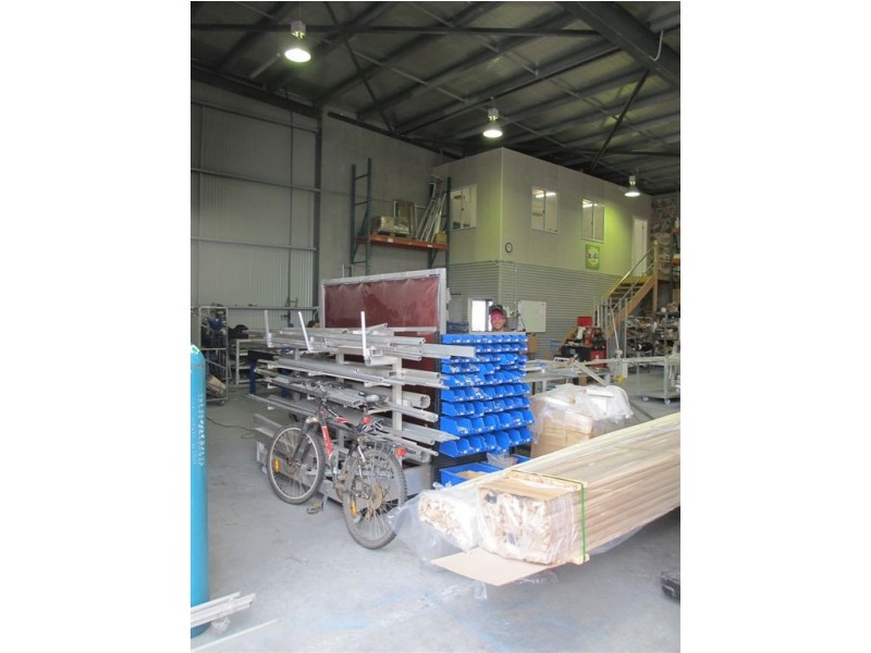 3/4 Satu Way, Mornington VIC 3931