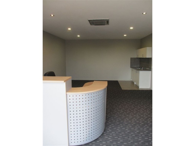 21 Fuji Crescent, Mornington VIC 3931