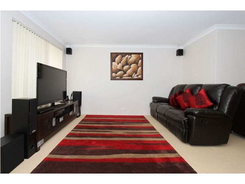 38 Brenchley Drive, Atwell WA 6164