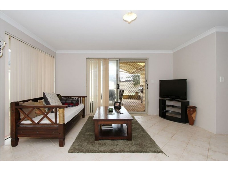 38 Brenchley Drive, Atwell WA 6164