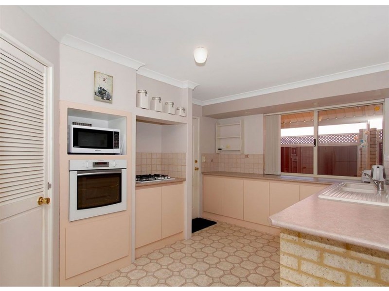 27 Veneta Circuit, Atwell WA 6164