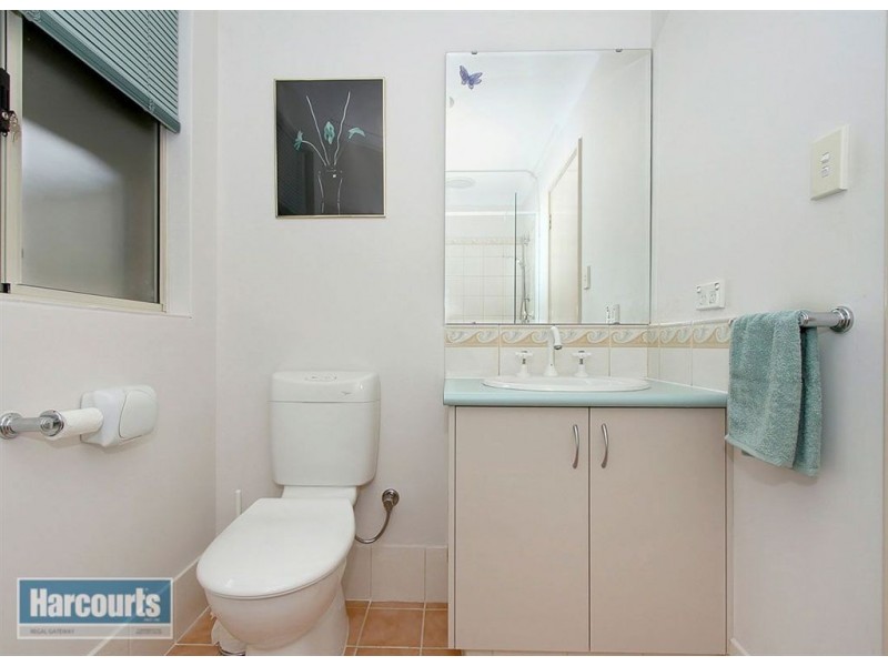 11 Village Lane, Success WA 6164