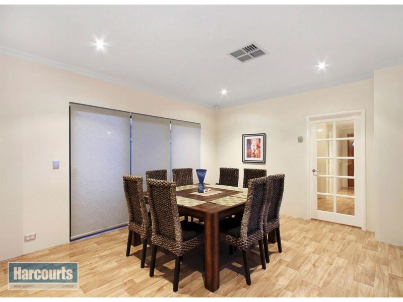 11 Clarity Elbow, Atwell WA 6164