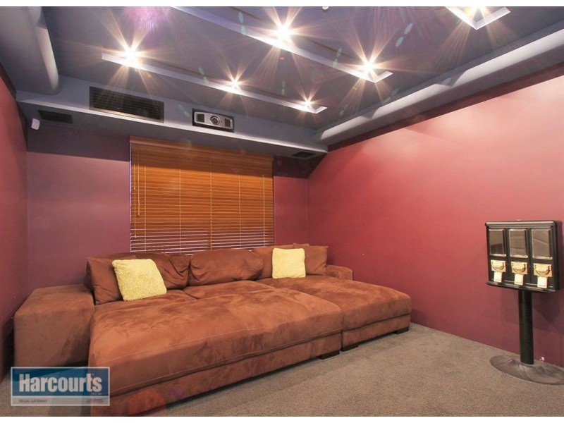 11 Clarity Elbow, Atwell WA 6164