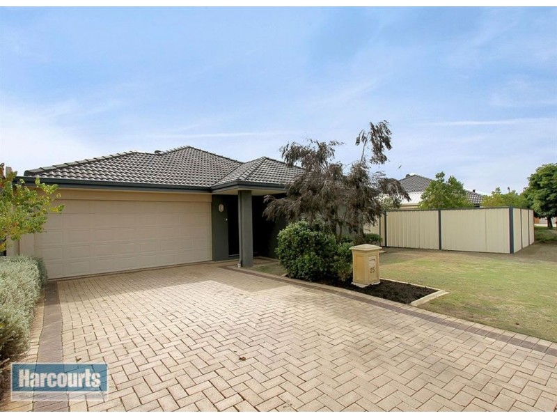 25 Georgia Way, Success WA 6164