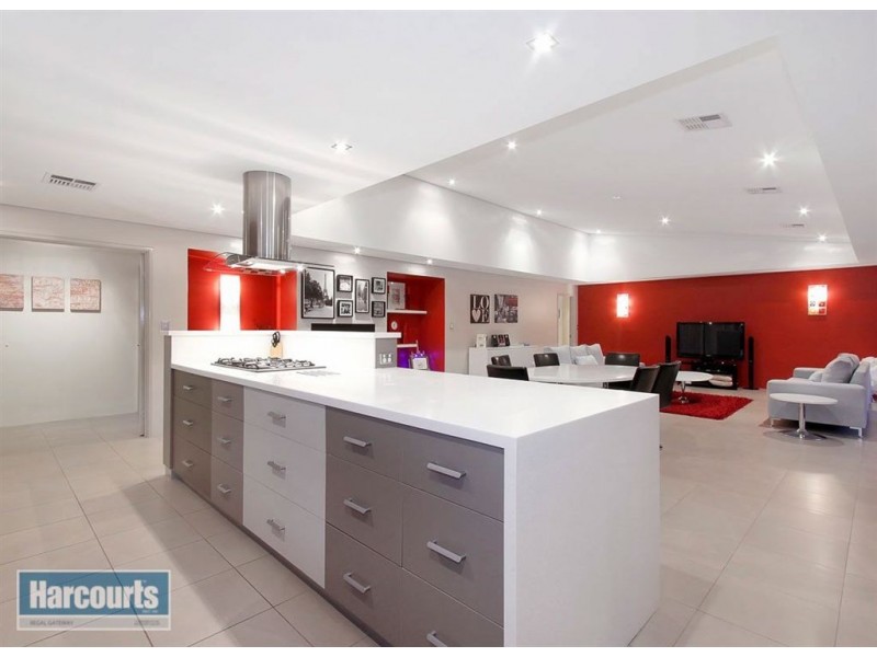 1 Treeline Parade, Southern River WA 6110