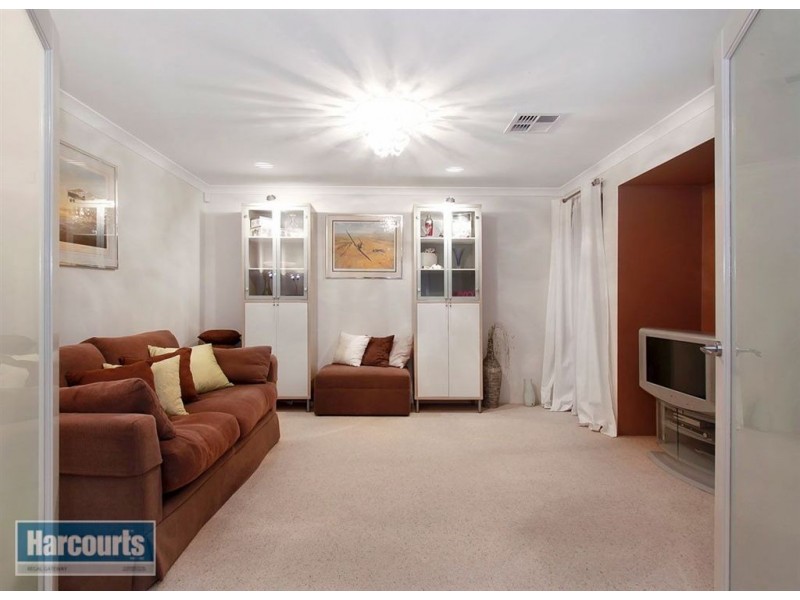 1 Treeline Parade, Southern River WA 6110