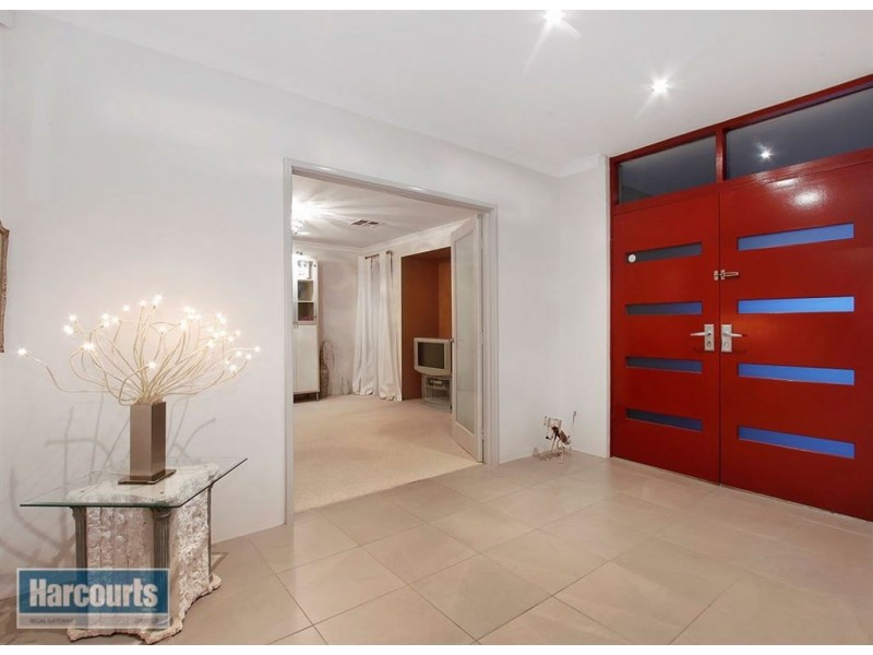 1 Treeline Parade, Southern River WA 6110