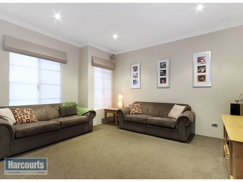 7 Haven Way, Atwell WA 6164