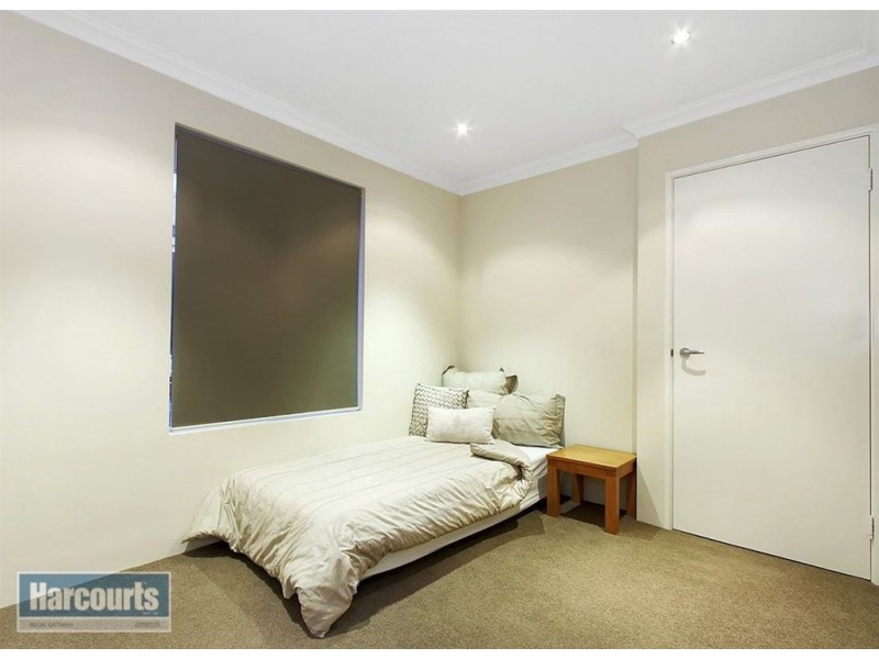 7 Haven Way, Atwell WA 6164