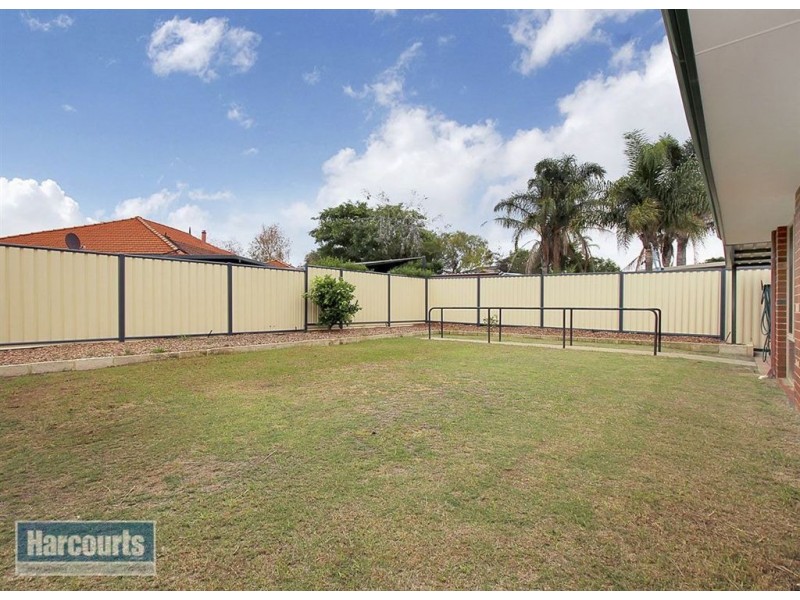 15 Bree Close, Atwell WA 6164