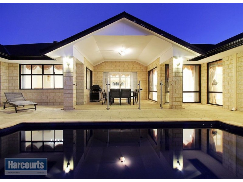 3 Aurora Drive, Atwell WA 6164