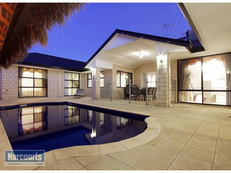 3 Aurora Drive, Atwell WA 6164