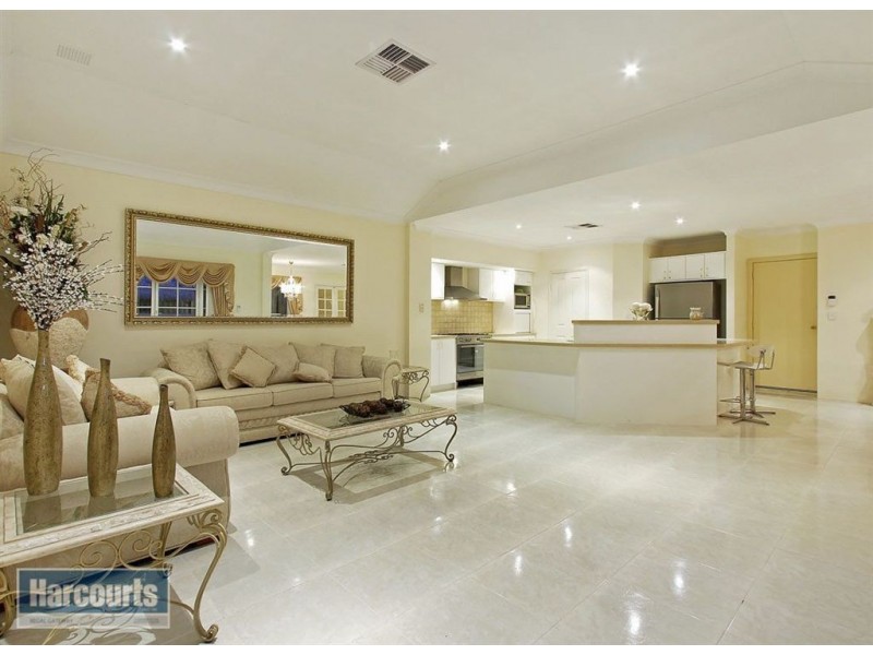 3 Aurora Drive, Atwell WA 6164