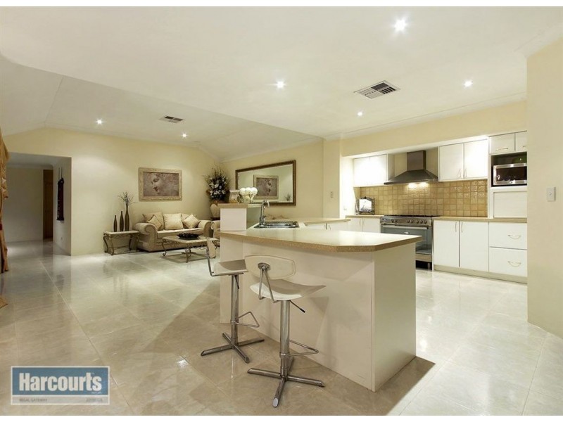 3 Aurora Drive, Atwell WA 6164