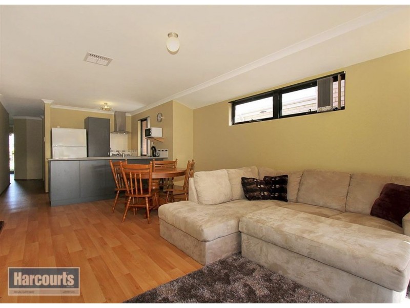 9 Baler Court, Hammond Park WA 6164