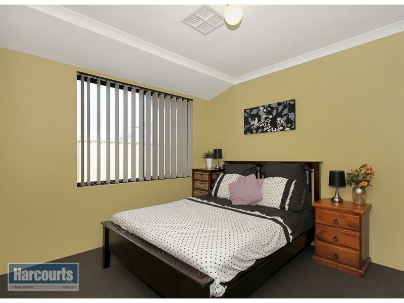 9 Baler Court, Hammond Park WA 6164